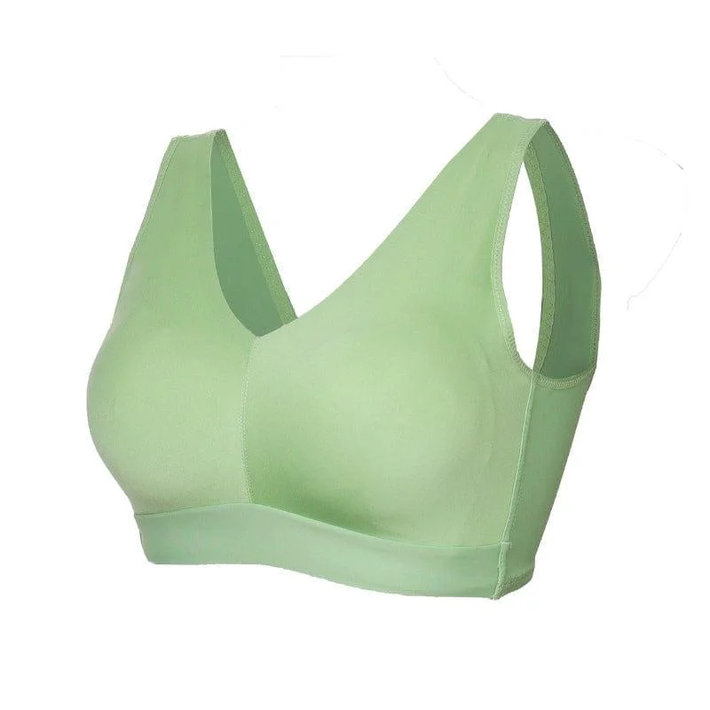 "Feel like not wearing one" Plus Size Wireless Sports Bra - Green