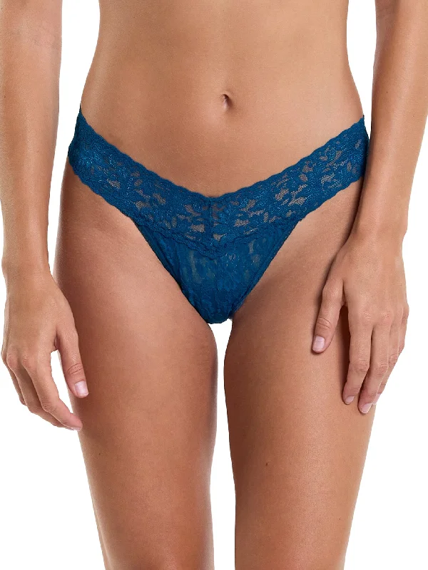 Signature Lace Low Rise Thong North Pole Green