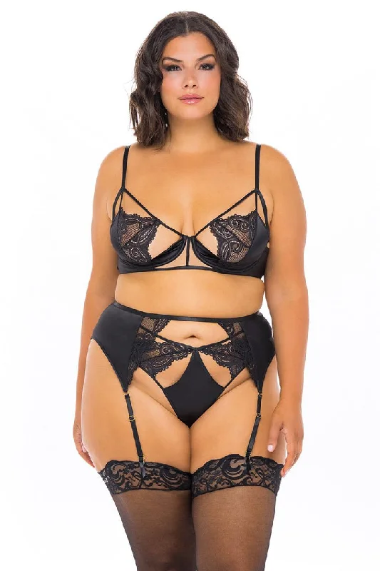 Curvy Ivy Cage 3 Piece Bra Set